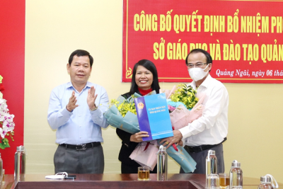 Trao Quyết định bổ nhiệm Phó Giám đốc Sở Giáo dục và Đào tạo